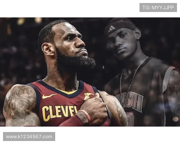 詹姆斯新合同实至名归团队凝聚力强